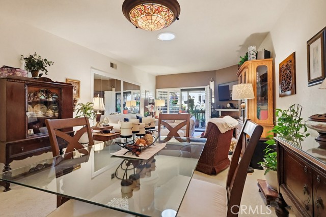 Detail Gallery Image 8 of 33 For 2101 E 21st #306,  Signal Hill,  CA 90755 - 2 Beds | 2 Baths