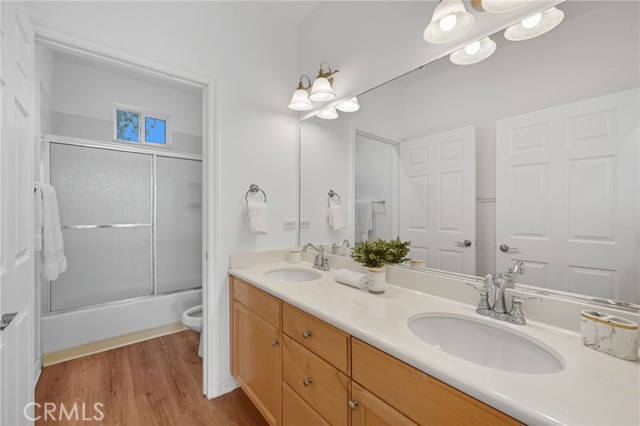 Detail Gallery Image 43 of 53 For 13346 Los Olivos Rd, Sylmar,  CA 91342 - 4 Beds | 4 Baths