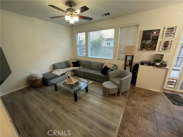 Detail Gallery Image 17 of 35 For 44896 Poppy Ridge Dr #55,  Temecula,  CA 92592 - 3 Beds | 2/1 Baths