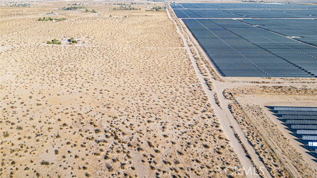 Detail Gallery Image 12 of 30 For 40000 Valley Center Rd, Newberry Springs,  CA 92365 - – Beds | – Baths