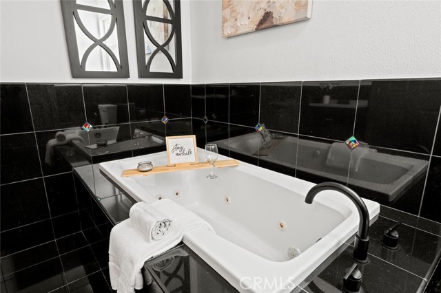 Detail Gallery Image 22 of 44 For 757 Horseshoe Cir, Vista,  CA 92081 - 3 Beds | 2 Baths