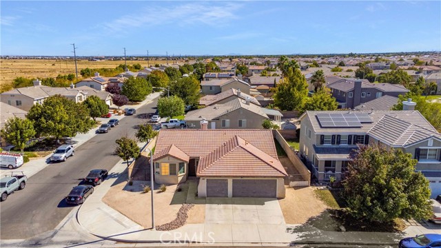 Detail Gallery Image 1 of 21 For 44342 47th St, Lancaster,  CA 93536 - 3 Beds | 2 Baths