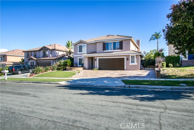 Detail Gallery Image 2 of 28 For 2545 Fairglen Pl, Corona,  CA 92881 - 4 Beds | 2/1 Baths