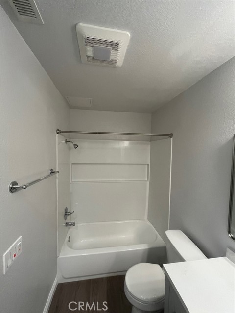 Detail Gallery Image 13 of 26 For 4512 Workman Mill Road #A202,  Whittier,  CA 90601 - 2 Beds | 2 Baths