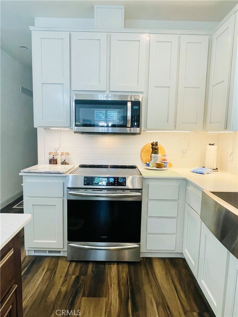 1938 Adelaida Road 41