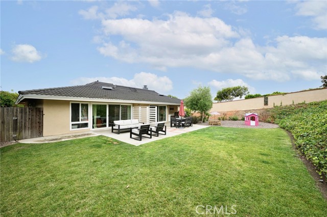 Detail Gallery Image 34 of 38 For 1218 Keel Dr, Corona Del Mar,  CA 92625 - 3 Beds | 2/1 Baths