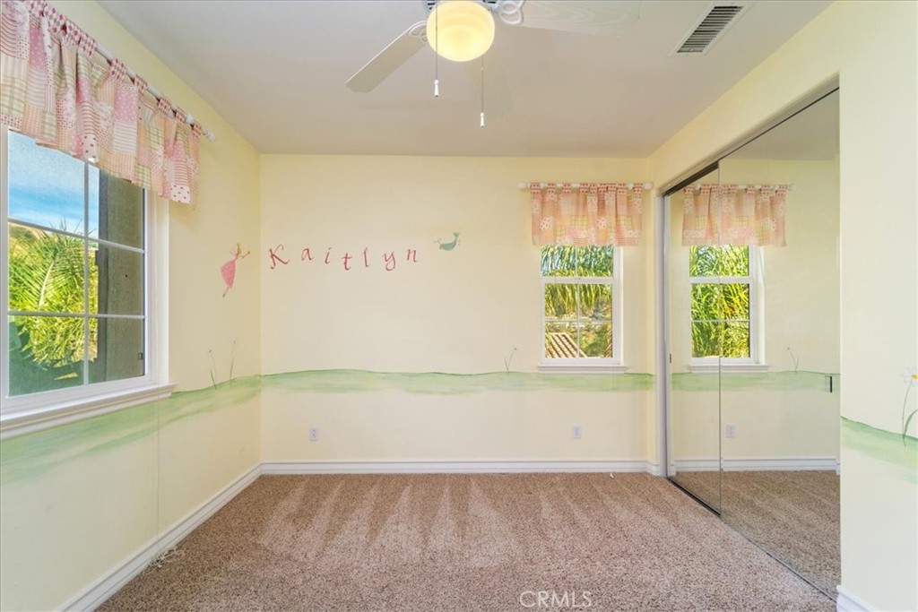 https://media.crmls.org/medias/2d30f205-719e-468d-8654-353b6766e0b7.jpg?preset=X-Large