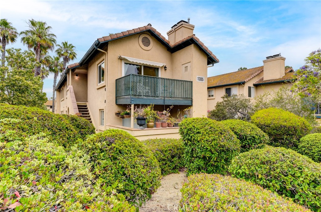 11305 Avenida De Los Lobos - photo 2
