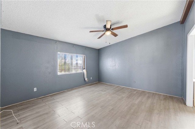 Detail Gallery Image 12 of 19 For 2016 Sonja #78,  Rosamond,  CA 93560 - 4 Beds | 2 Baths