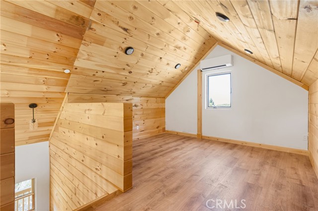33149 Holcomb Creek Drive, Green Valley Lake CA: https://media.crmls.org/medias/2d31fc56-17d5-4a03-837b-5ab656c7cd78.jpg
