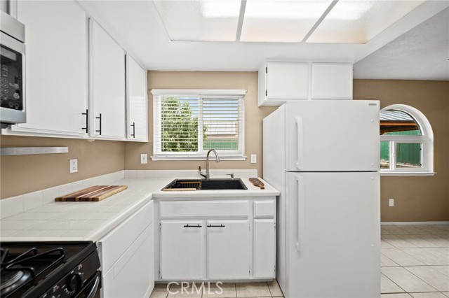 Image 13 of 43 For 27780 Hillpointe Drive