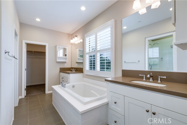 Detail Gallery Image 15 of 20 For 123 Mountain Violet, Irvine,  CA 92620 - 4 Beds | 3 Baths