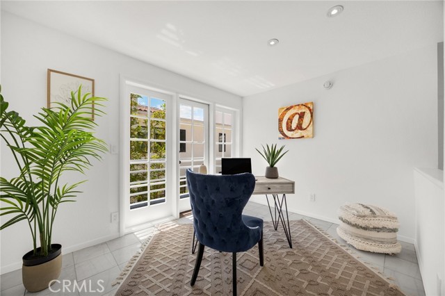 11601 Montana Avenue, Los Angeles CA: https://media.crmls.org/medias/2d3367c0-4129-4812-ba19-ecf559647502.jpg