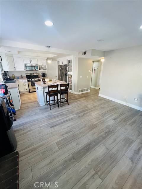 Detail Gallery Image 9 of 30 For 11559 Parakeet Ct, Moreno Valley,  CA 92557 - 4 Beds | 2/1 Baths