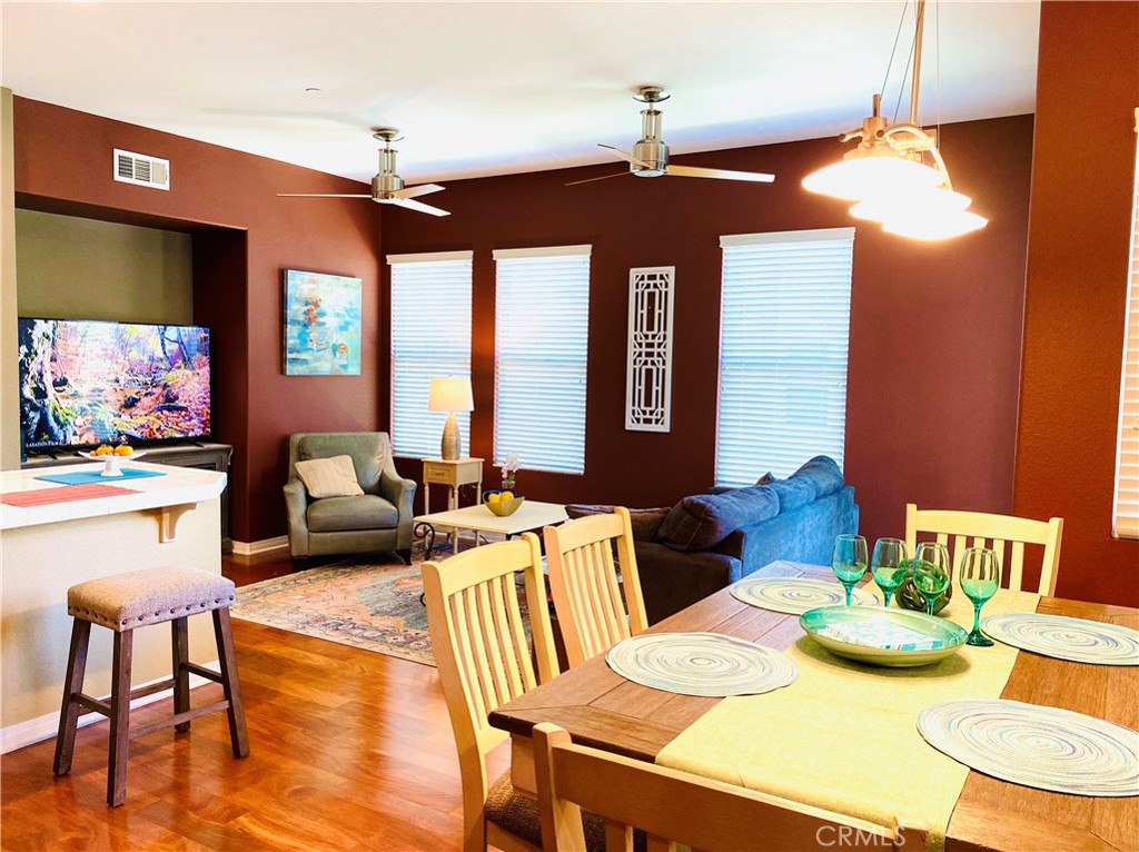 640 W 1st Street, Claremont, CA 91711
