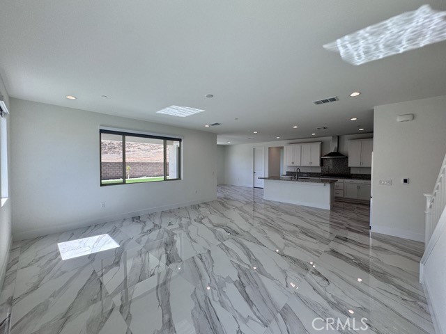 Detail Gallery Image 17 of 69 For 25061 River Peak Dr, Menifee,  CA 92586 - 5 Beds | 3 Baths