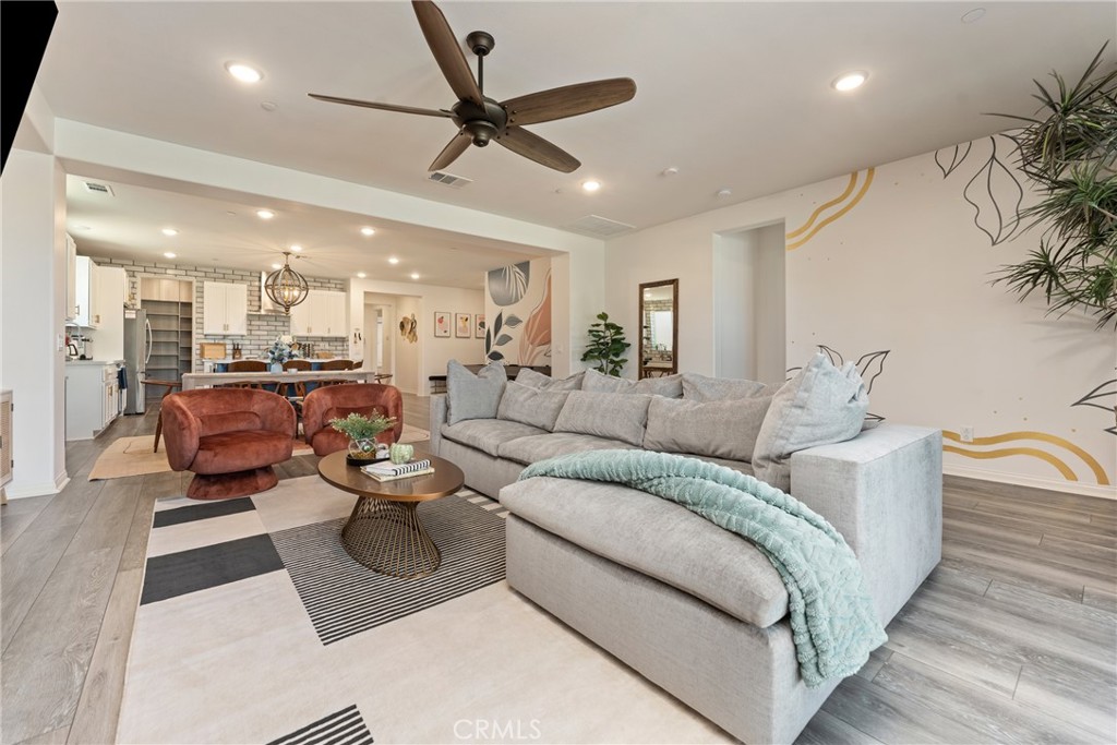 MLS #SB25239564 image #17