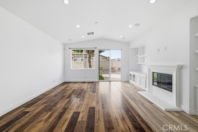 Detail Gallery Image 17 of 40 For 5782 Kilburn High, Palmdale,  CA 93552 - 4 Beds | 3 Baths