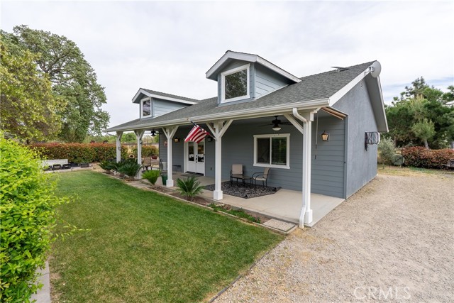 Detail Gallery Image 41 of 65 For 7915 Whispering Trails Pl, Paso Robles,  CA 93446 - 4 Beds | 2 Baths