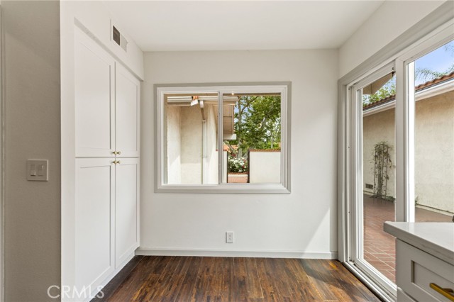 Detail Gallery Image 22 of 38 For 25011 Sunset, Laguna Hills,  CA 92653 - 2 Beds | 2 Baths