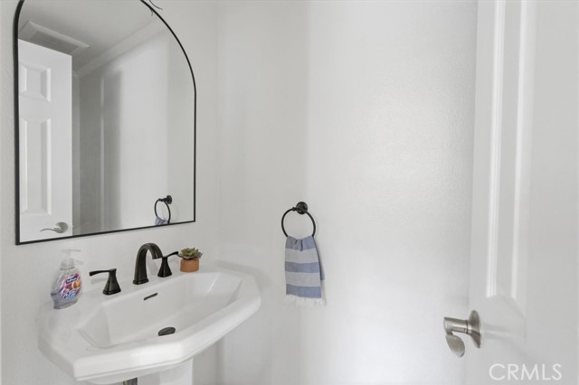 Detail Gallery Image 10 of 26 For 408 Avenue G #30,  Redondo Beach,  CA 90227 - 3 Beds | 2/1 Baths