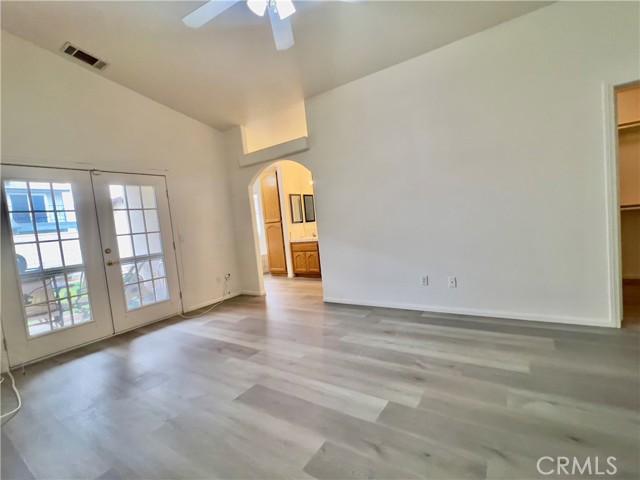 Detail Gallery Image 9 of 30 For 17980 Lakeview Dr, Victorville,  CA 92395 - 3 Beds | 2 Baths