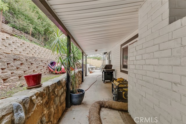 Image 11 of 34 For 9707 Foothill