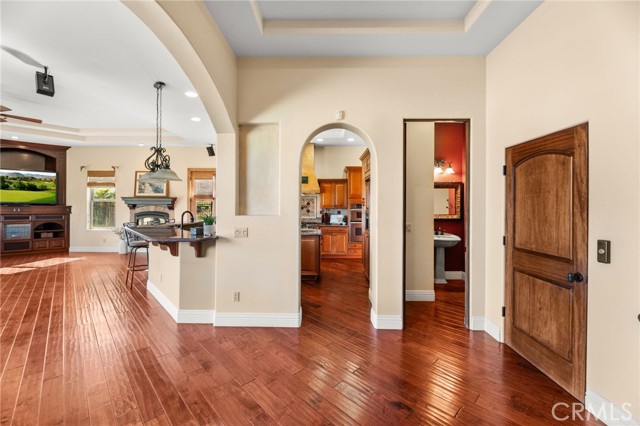 37654 Calle De Lobo, Murrieta CA: https://media.crmls.org/medias/2d37dd39-1922-423e-944f-6c0c62615ac5.jpg