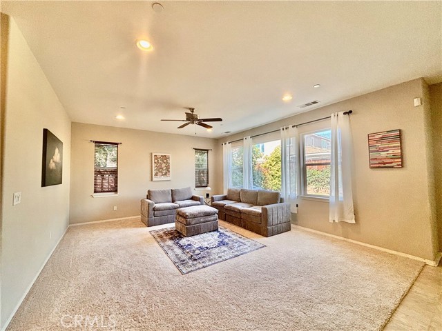 Detail Gallery Image 16 of 55 For 29478 Moorings Ct, Menifee,  CA 92585 - 4 Beds | 3 Baths