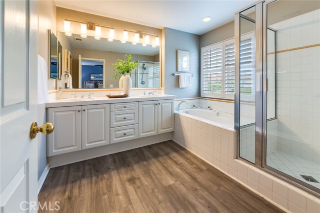 Detail Gallery Image 19 of 38 For 11 Asbury, Irvine,  CA 92602 - 4 Beds | 2/1 Baths