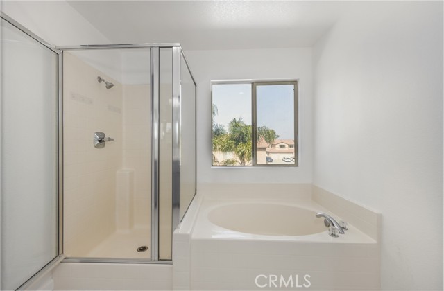 27615 Chatham Lane, Menifee CA: https://media.crmls.org/medias/2d3a14ca-4b3c-4c5d-8fd9-65eb5daa90f1.jpg