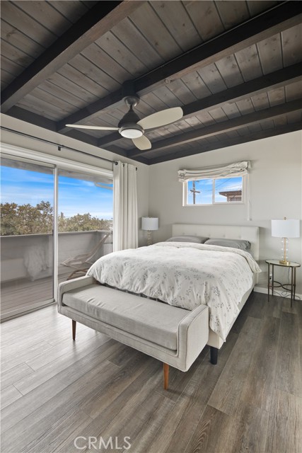 284 Chiquita Street, Laguna Beach CA: https://media.crmls.org/medias/2d3a63cb-56bc-4b57-81a5-de85dc03cf4f.jpg