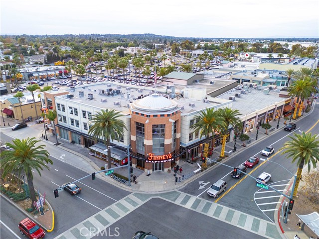 334 S Walnut Avenue, Brea CA: https://media.crmls.org/medias/2d3c2e8d-ba18-49ff-9798-f2b30aabfff9.jpg