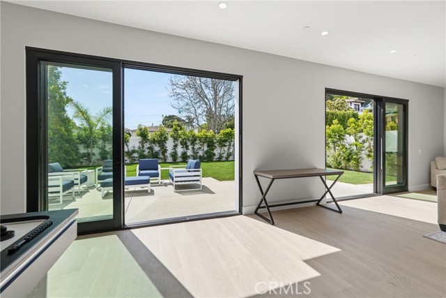 1612 Gates Avenue, Manhattan Beach CA: https://media.crmls.org/medias/2d3c40f9-5b1f-47a0-9473-e198c6d7c729.jpg