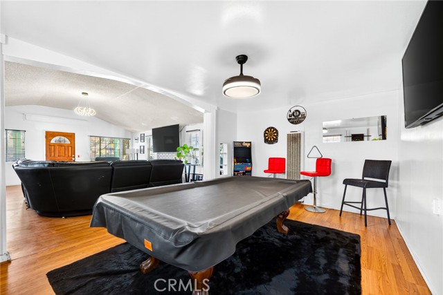 Detail Gallery Image 12 of 33 For 1803 E 109th Pl, Los Angeles,  CA 90059 - 5 Beds | 2 Baths