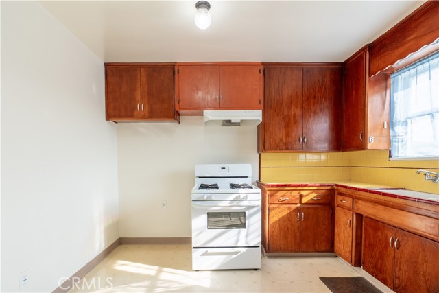 Detail Gallery Image 32 of 46 For 1824 Marine, Gardena,  CA 90249 - 4 Beds | 3 Baths