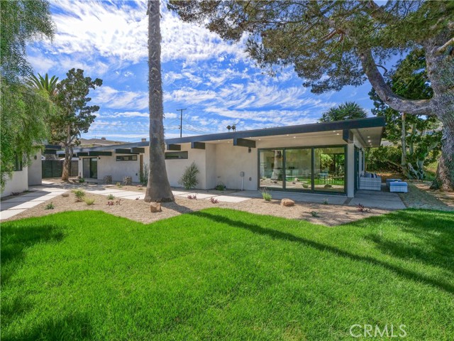 Detail Gallery Image 1 of 41 For 2741 Vista Mesa Dr, Rancho Palos Verdes,  CA 90275 - 2 Beds | 2 Baths