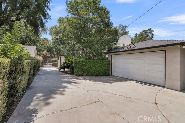 Detail Gallery Image 24 of 26 For 4389 Brentwood Ave, Riverside,  CA 92506 - 3 Beds | 2 Baths