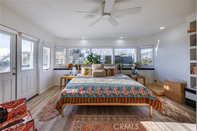 Detail Gallery Image 8 of 17 For 548 Agate St, Laguna Beach,  CA 92651 - 3 Beds | 3 Baths