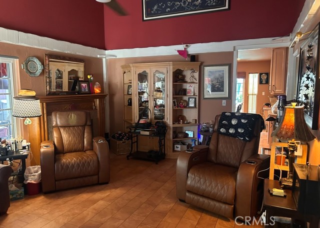 Detail Gallery Image 13 of 50 For 23509 via Chantilly, Valencia,  CA 91355 - 2 Beds | 2 Baths