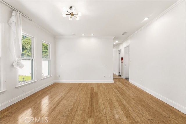 Detail Gallery Image 27 of 36 For 20305 Aetna, Woodland Hills,  CA 91367 - 3 Beds | 2 Baths