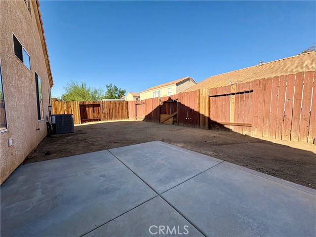 37660 Cardiff Street, Palmdale CA: https://media.crmls.org/medias/2d400c54-fd22-4399-842f-6598f1ecbf3d.jpg