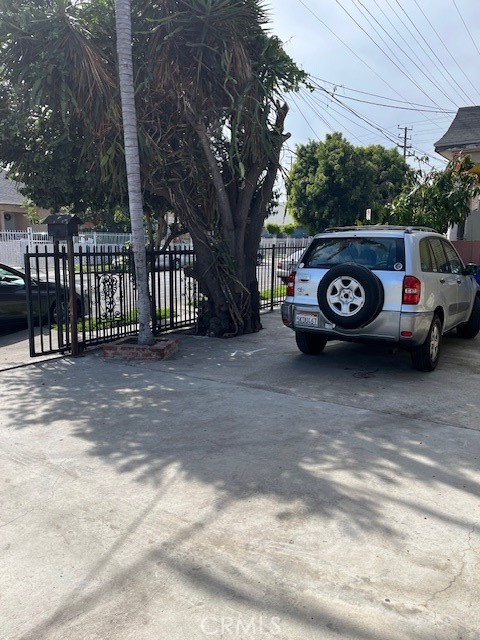 Detail Gallery Image 3 of 24 For 317 E 42nd Pl, Los Angeles,  CA 90011 - 3 Beds | 1 Baths