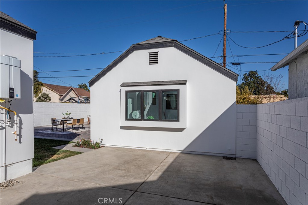902 N Avon StreetBurbank image #26