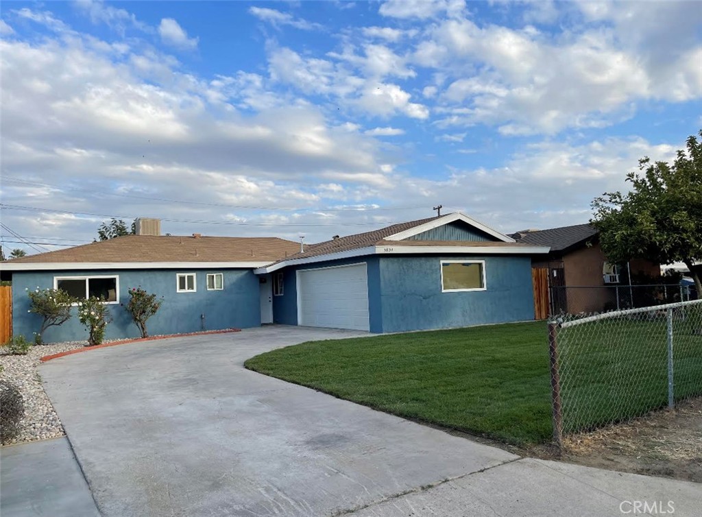 5804 Gary Place, Bakersfield, CA 93307
