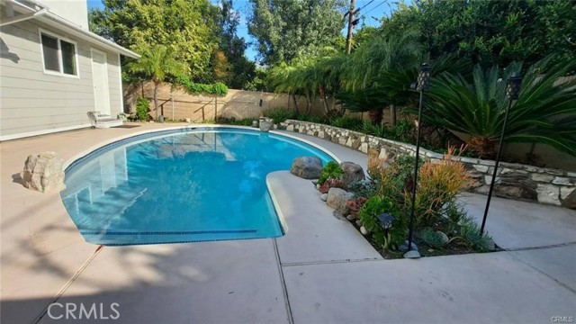 Detail Gallery Image 1 of 8 For 124 N Janet Pl #C,  Fullerton,  CA 92831 - 2 Beds | 1 Baths