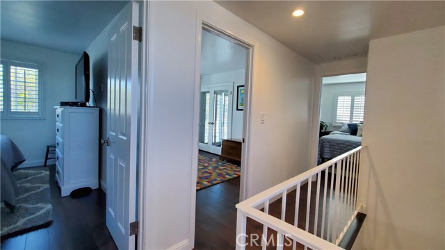 714 Paulina Avenue, Redondo Beach, California 90277, 4 Bedrooms Bedrooms, ,2 BathroomsBathrooms,Residential,Sold,Paulina,PV22037903