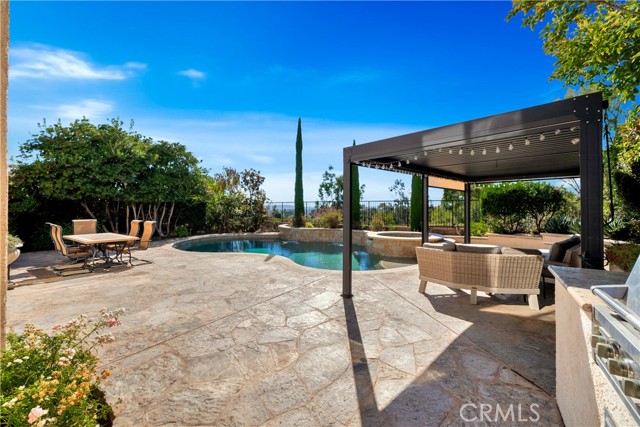 Detail Gallery Image 47 of 73 For 25652 Pacific Crest Dr, Mission Viejo,  CA 92692 - 4 Beds | 2/1 Baths