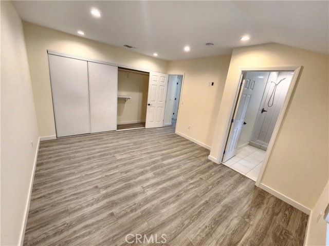 Detail Gallery Image 26 of 43 For 9462 Givens, Northridge,  CA 91325 - 4 Beds | 5 Baths