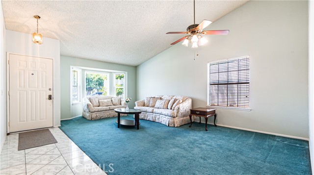 7339 Greenbriar Place, Rancho Cucamonga CA: https://media.crmls.org/medias/2d435dcb-4896-4b26-a912-280d69ee3ef7.jpg